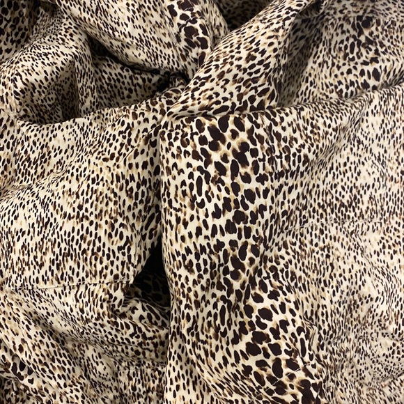 Casual Corner ANNEX reversible hooded parka - Picture 7 of 9